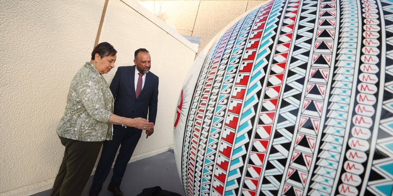 Consulado de México en El Paso inaugura exposición de Mata Ortiz y presenta El Sol de Paquimé