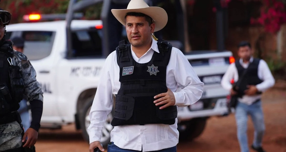Capturan a “El R1”, presunto autor intelectual del asesinato de Carlos Manzo, alcalde de Uruapan