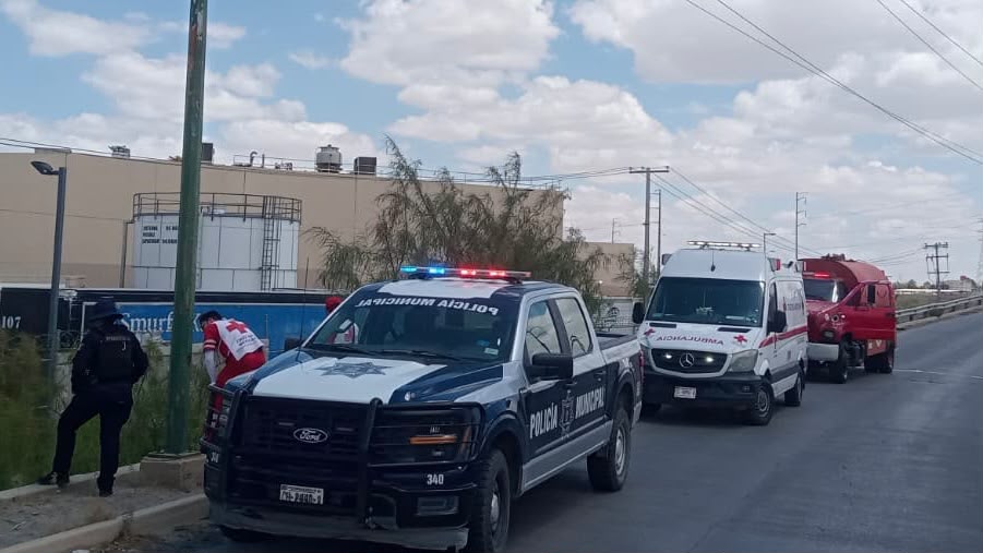 Movilización en canal pluvial: rescatan a persona lesionada en Juan Gabriel y Barranco Azul