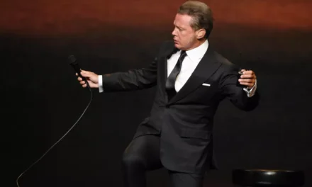 Luis Miguel hace historia en Spotify con “Ahora Te Puedes Marchar”