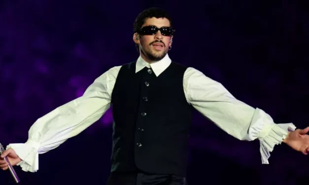 Exnovia de Bad Bunny mantiene demanda por 40 millones de dólares contra el artista