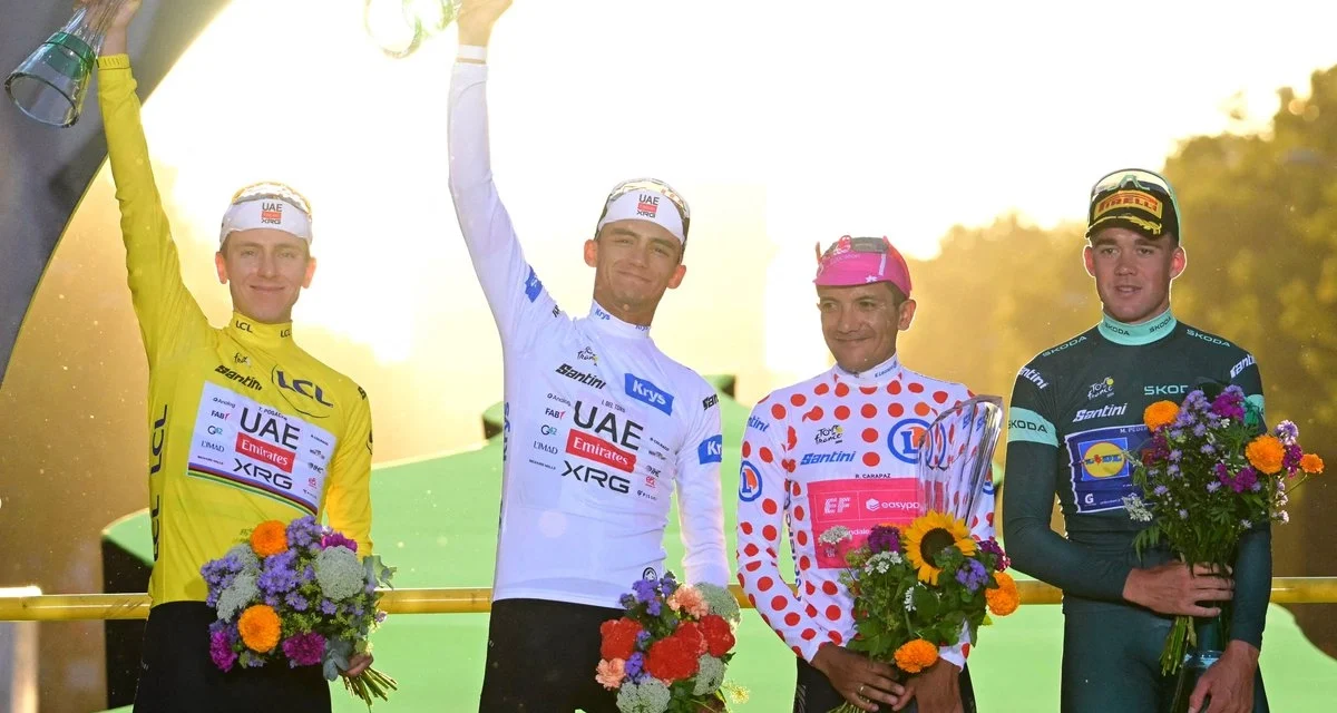 Histórico: Isaac del Toro sube al podio del Tour de Francia con un histórico tercer lugar