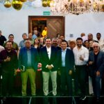Cierran filas pastores evangélicos y grupos de fe en Chihuahua con Cruz