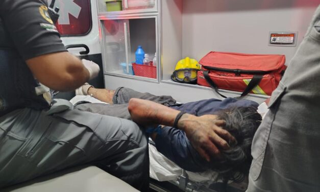 Tren arrolla a hombre en el Centro de Juárez; pierde una mano