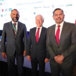 Participa Cruz Pérez Cuéllar en encuentro binacional sobre el futuro de la frontera