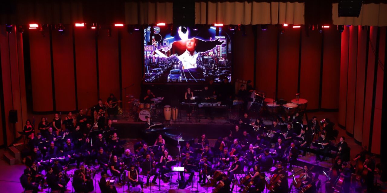 Juan Gabriel Sinfónico abre con una noche memorable los festejos por el 53 aniversario de la UACJ