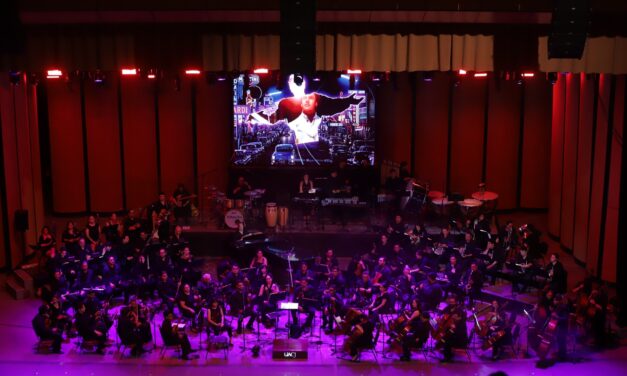 Juan Gabriel Sinfónico abre con una noche memorable los festejos por el 53 aniversario de la UACJ