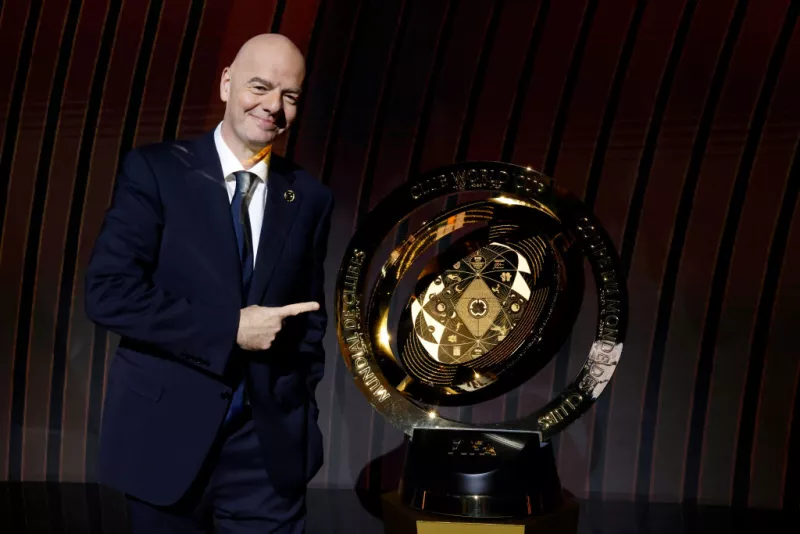 La FIFA enfrenta una de sus mayores crisis: la UEFA amenaza con demandar a Gianni Infantino por el Mundial