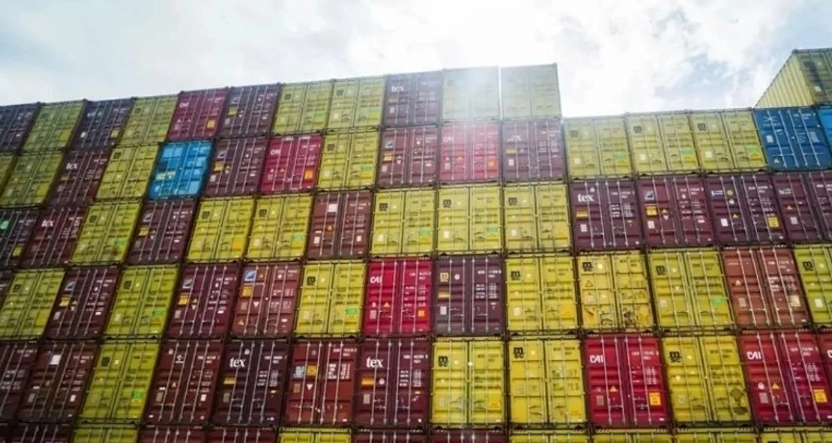 Veinticinco estados de EU impulsan demanda colectiva contra los nuevos aranceles de Trump