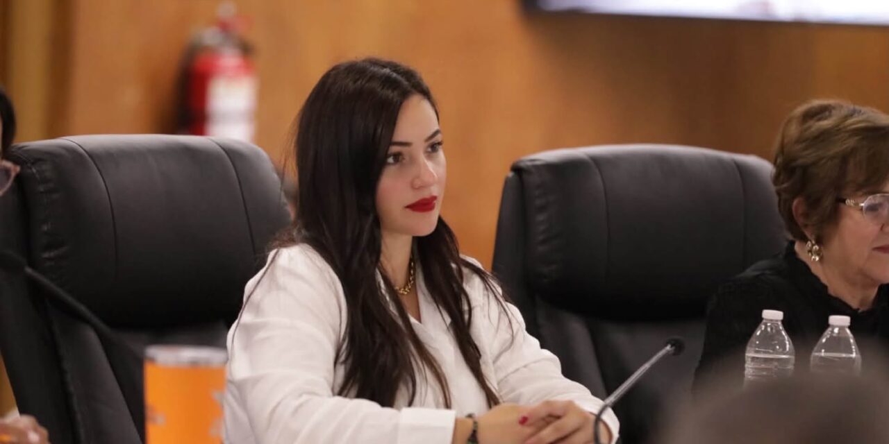 Aprueba Cabildo propuesta de Fernanda Ávalos para habilitar línea de WhatsApp para denuncias ambientales