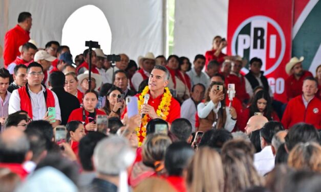 “Les vamos a ganar”: Alito Moreno desafía a Morena y asegura que el PRI es “inmortal”