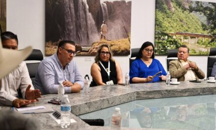 Buscan incorporar el durazno de Chihuahua al programa Cosechando Soberanía