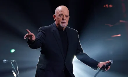Billy Joel enfrenta cirugía por hidrocefalia y vuelve a posponer su regreso a los escenarios