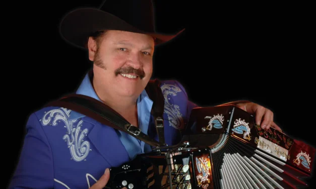 Ramón Ayala hará vibrar el Grito de Independencia en Chihuahua con un histórico concierto patrio