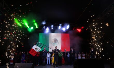Celebra UACJ el Grito de Independencia entre música, gastronomía y lucha libre