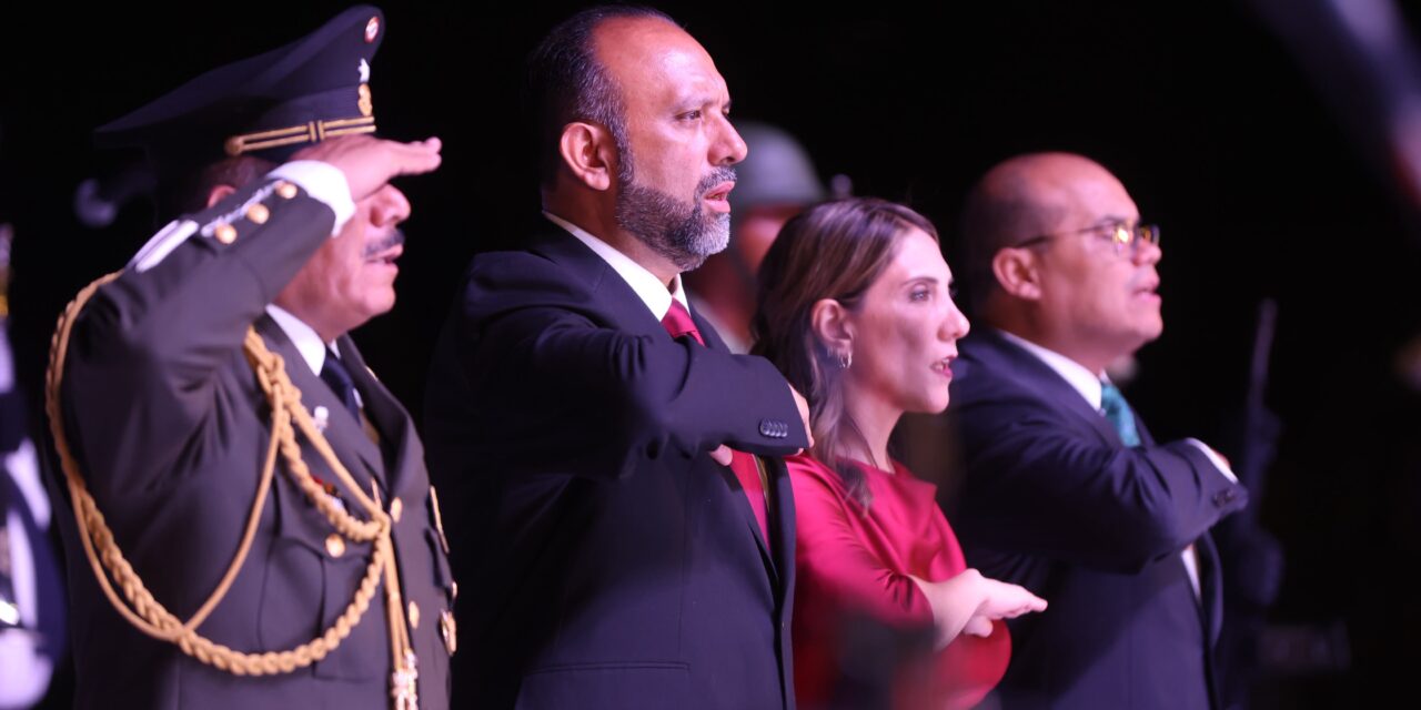 Festejan cerca de 40 mil juarenses ceremonia del Grito de Independencia