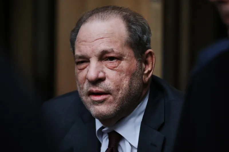 Harvey Weinstein recibe 15 años de prisión por agresión sexual en Nueva York