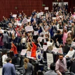 Diputados avalan reforma de nacionalidad única para aspirantes a la Presidencia y gubernaturas