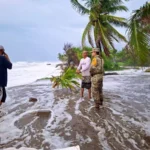Huracán “Polo” Mantiene su Fuerza Frente a Baja California Sur y Amenaza con Intensificarse