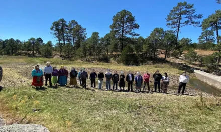 Rarámuris ponen freno a “Expo Overland 360” en Barrancas del Cobre y exigen respeto a su territorio