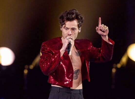Harry Styles sorprende a sus fans y extiende su gira ‘Together Together’ hasta 2027