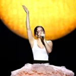 Rosalía se despide de México con emotivo mensaje tras el éxito de su gira