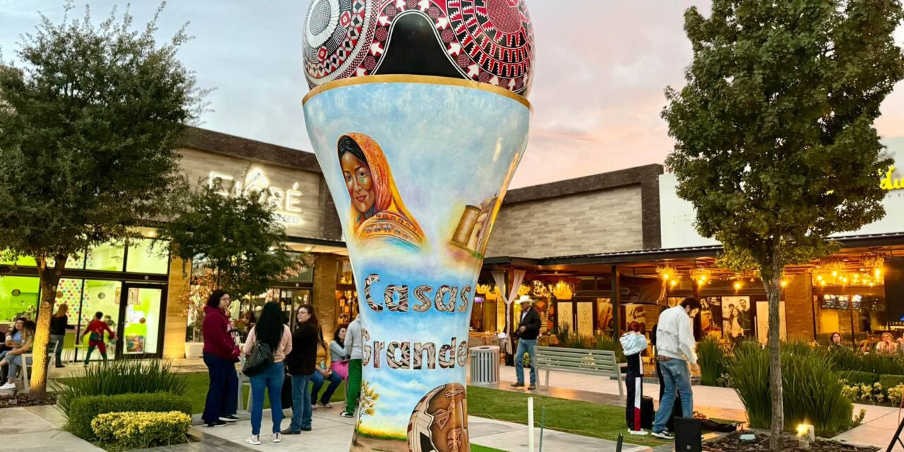 Instalan obra monumental “Hilos Mágicos de Chihuahua” en Plaza Nogales