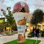 Instalan obra monumental “Hilos Mágicos de Chihuahua” en Plaza Nogales