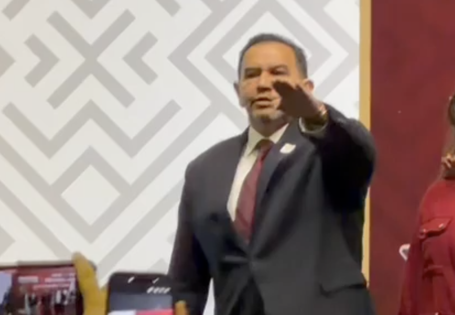 Rinde protesta Cruz Pérez Cuéllar ante el Consejo Nacional de Morena como coordinador de la Defensa de la 4T en Chihuahua