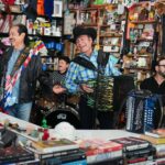 Polémica por el “Tiny Desk” de “Los Tigres del Norte”: NPR reconoce que retiró mensaje en defensa de migrantes