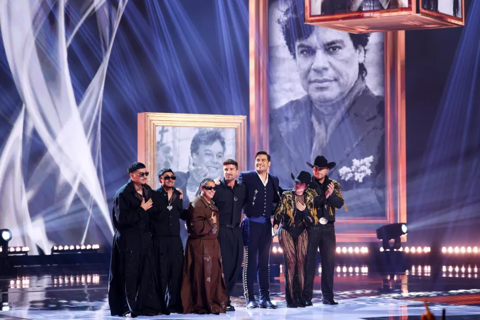 Fuerza Regida arrasa en los Premios Billboard de la Música Latina 2026; Bad Bunny es el Artista del Año