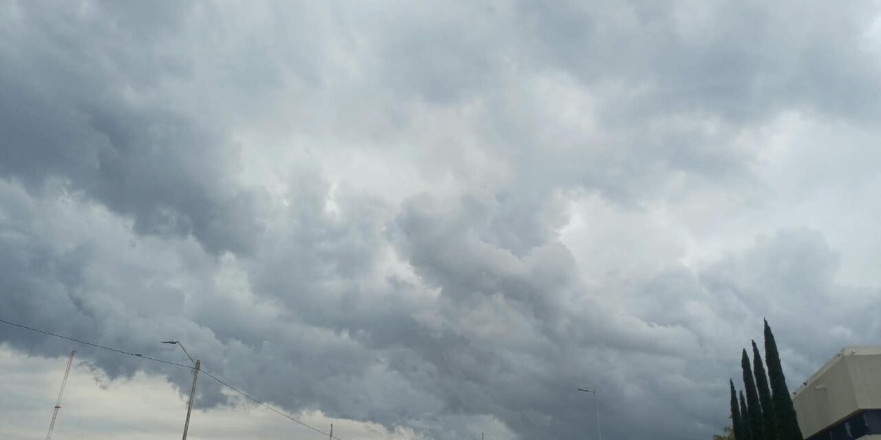 Mantiene CEPC alerta preventiva por lluvias y vientos fuertes en el estado