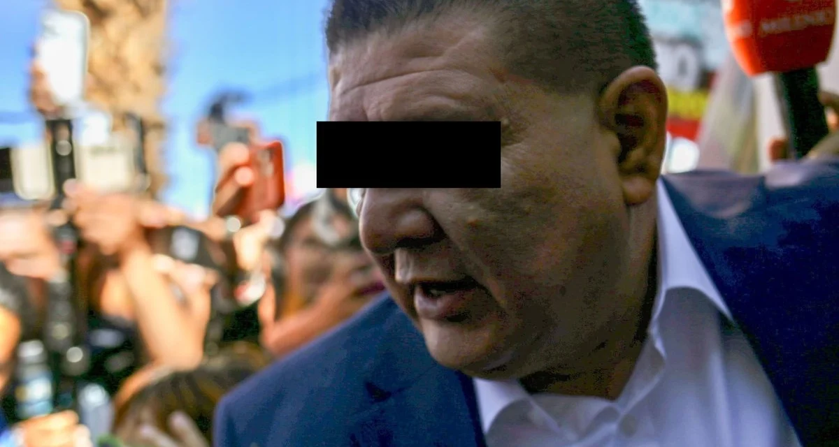 Vinculan a proceso a César Jáuregui por ejercicio ilegal; juez descarta coalición en el caso de El Pinal